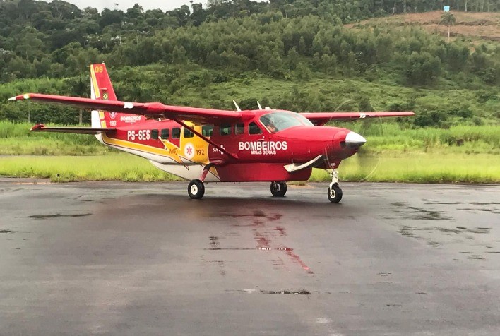 Bebê de 5 meses com complicações cardíacas é transferida de Viçosa para Belo Horizonte Foi utilizada uma aeronave dos bombeiros para a transferência da criança